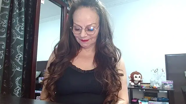 asleycavta online show from February 1, 8:29 pm