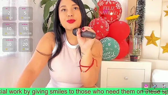 Snapshot of alana-then chatting on December 19, 8:13 pm alana-then online show from December 19, 8:13 pm