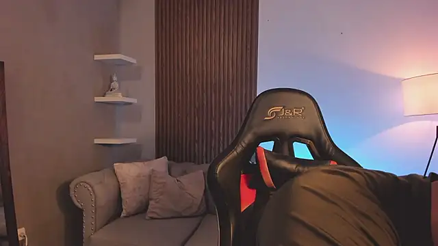 liam collins21 online show from February 23, 12:02 pm