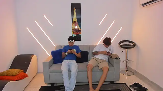 Snapshot of brutal_sex_room2 chatting on November 11, 11:27 pm brutal sex room2 online show from November 11, 11:27 pm