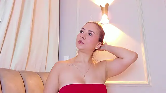 Lia walton online show from February 24, 12:47 pm