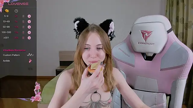 Cowell Adelina online show from March 10, 12:48 pm