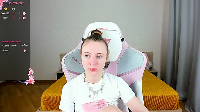 Cowell Adelina online show from October 26, 11:16 am