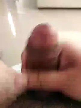 Snapshot of horsepower8283 chatting on January 29, 2:51 am horsepower8283 online show from January 29, 2:51 am