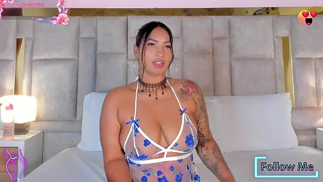 Miss Abigail  online show from March 19, 12:45 pm