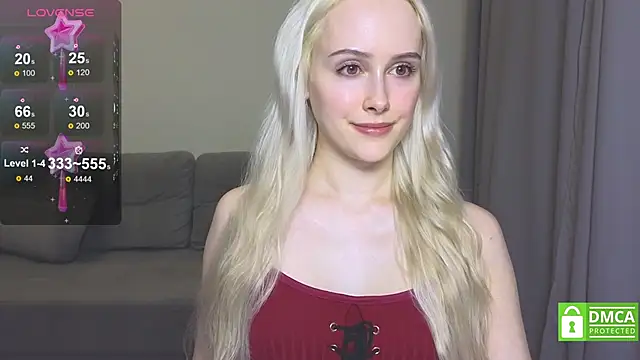 Snapshot of CaseyLabow chatting on January 11, 11:45 am CaseyLabow online show from January 11, 11:45 am