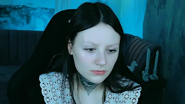 Snapshot of VeliraBraitberg chatting on December 7, 11:18 am VeliraBraitberg online show from December 7, 11:18 am