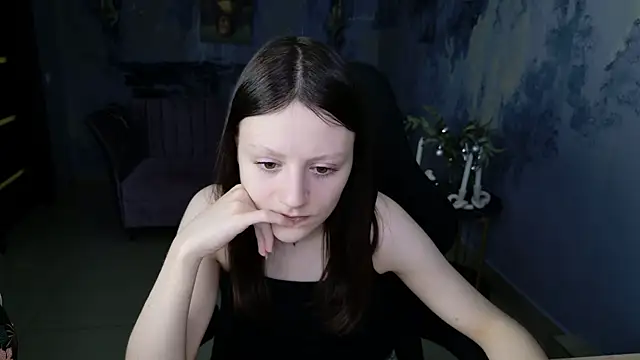 Snapshot of VeliraBraitberg chatting on December 28, 11:19 am VeliraBraitberg online show from December 28, 11:19 am