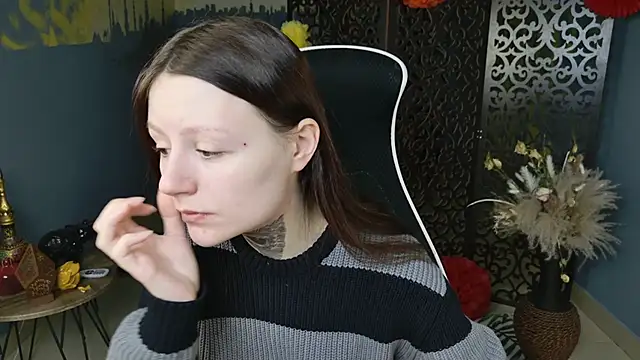 Snapshot of VeliraBraitberg chatting on March 2, 5:44 am VeliraBraitberg online show from March 2, 5:44 am