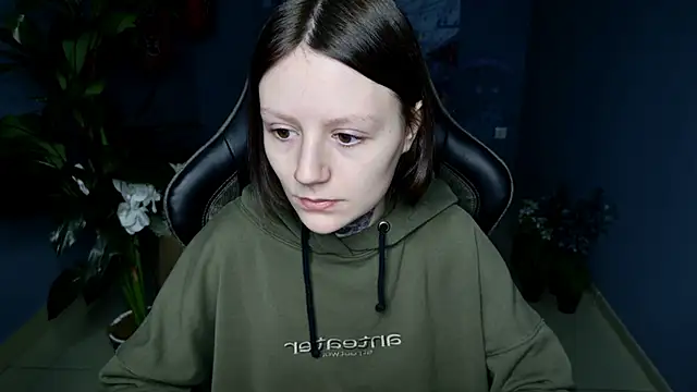 Snapshot of VeliraBraitberg chatting on March 22, 5:06 am VeliraBraitberg online show from March 22, 5:06 am