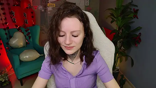 Snapshot of VeliraBraitberg chatting on February 13, 1:18 pm VeliraBraitberg online show from February 13, 1:18 pm