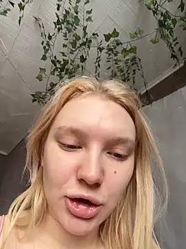 AmmyHot online show from March 5, 5:14 am