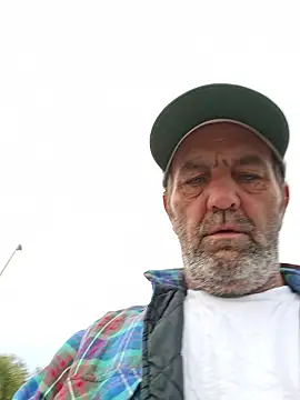 Hotbodyscottie online show from January 18, 1:15 pm