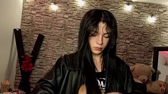 Snapshot of jeimy_garcia chatting on February 4, 12:11 pm jeimy garcia online show from February 4, 12:11 pm