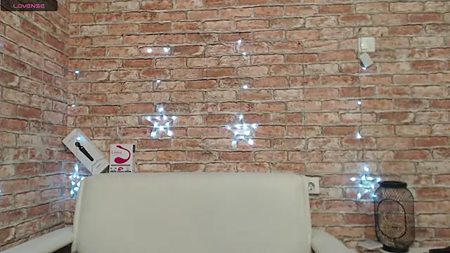 Amelia Kiss  online show from February 10, 12:48 am