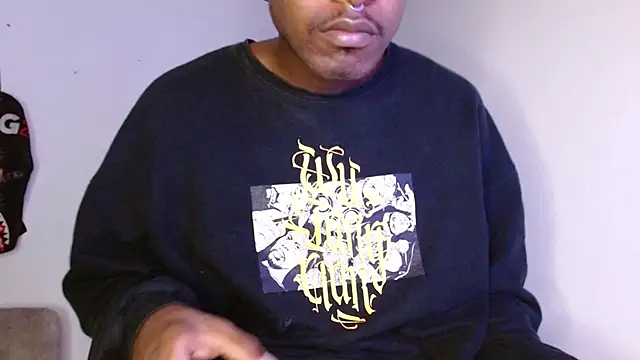 king  Black online show from December 19, 9:38 am