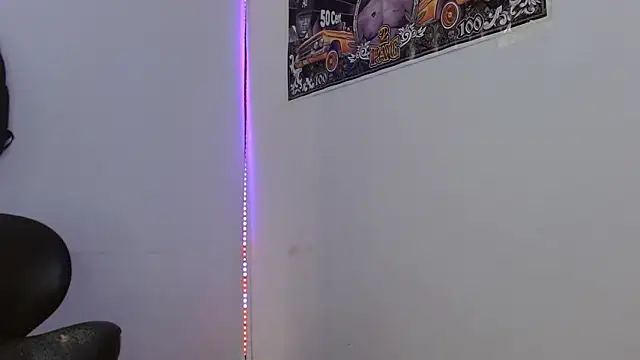 king  Black online show from March 29, 6:08 pm