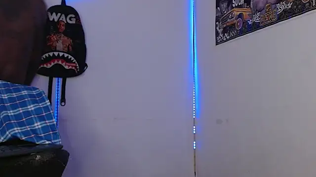 king  Black online show from April 18, 9:59 pm