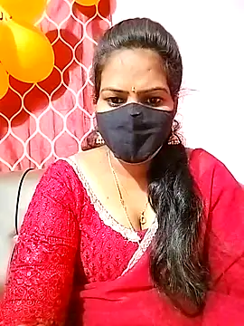 Snapshot of melina214 chatting on February 27, 3:25 am melina214 online show from February 27, 3:25 am