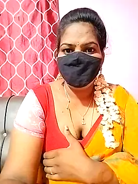 Snapshot of melina214 chatting on March 8, 2:34 am melina214 online show from March 8, 2:34 am