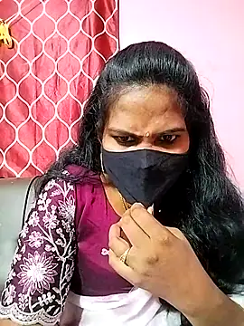 Snapshot of melina214 chatting on March 11, 4:51 pm melina214 online show from March 11, 4:51 pm