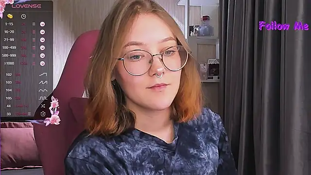 Snapshot of bunny_bubble chatting on January 9, 10:20 pm bunny bubble online show from January 9, 10:20 pm