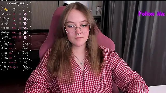 bunny bubble online show from April 23, 11:40 pm