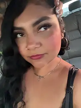 Juli Walker online show from March 14, 10:59 pm