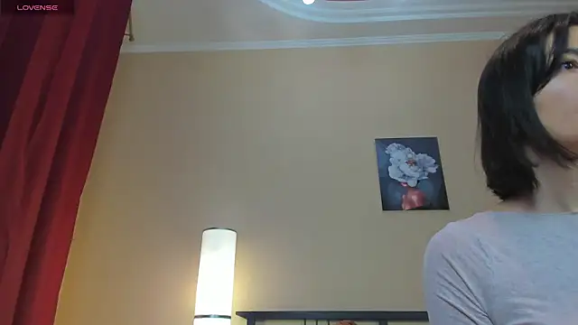 Snapshot of yourastral chatting on February 10, 12:08 am yourastral online show from February 10, 12:08 am