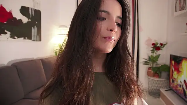 Snapshot of Raychell_Black chatting on April 23, 3:47 pm Raychell Black online show from April 23, 3:47 pm