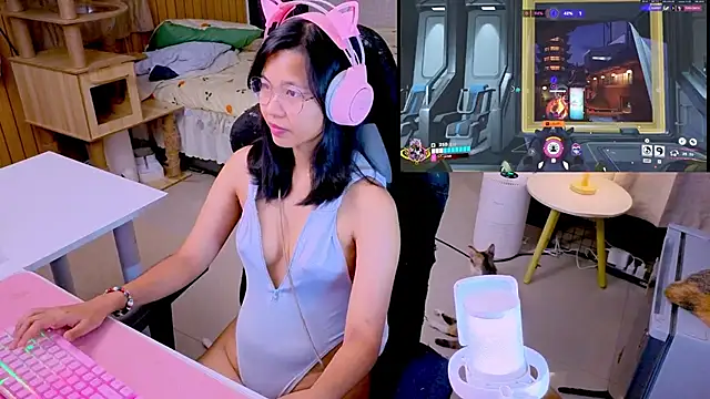 Kana G online show from April 12, 7:19 pm