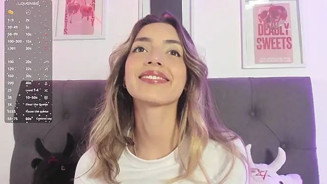 IsadoraGalle  online show from April 8, 2:06 pm