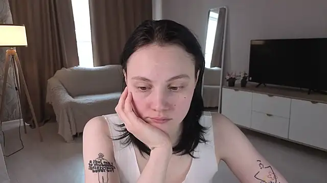 Snapshot of MaryCoopeer chatting on April 30, 5:36 am MaryCoopeer online show from April 30, 5:36 am
