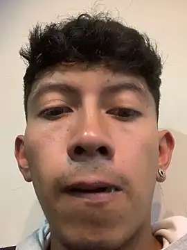 Chocolatito26 online show from February 24, 3:31 pm