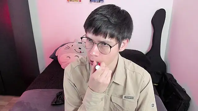 Aventure Twinks online show from January 16, 5:39 pm