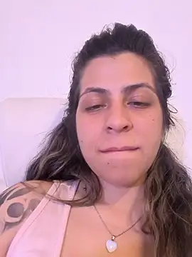 Snapshot of Rose_Gang chatting on March 1, 2:59 am Rose Gang online show from March 1, 2:59 am