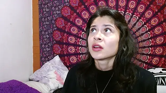 AbbySccott online show from December 18, 12:06 am