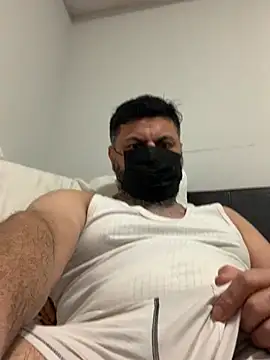 Snapshot of drain-my-balls chatting on December 14, 3:15 pm drain-my-balls online show from December 14, 3:15 pm