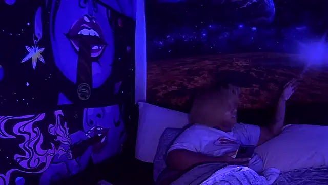 AutumnHart online show from December 10, 1:00 am