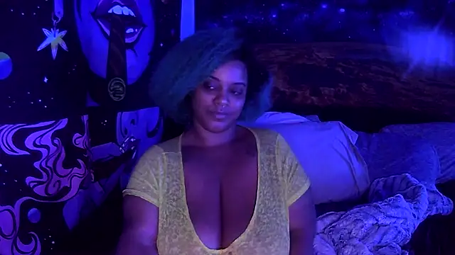 AutumnHart online show from January 1, 2:19 am