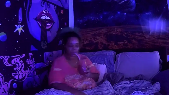 AutumnHart online show from January 19, 1:33 pm