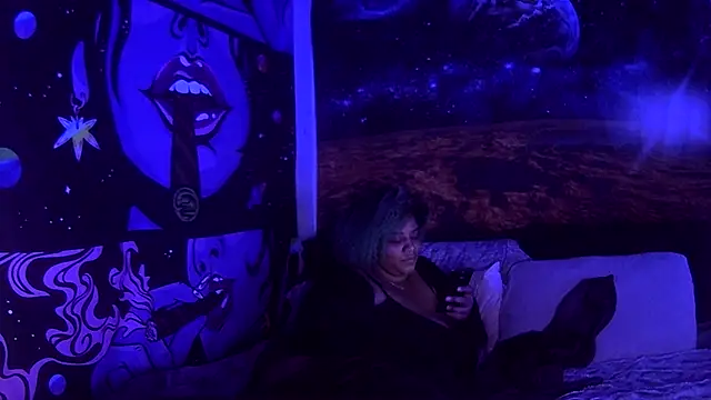 AutumnHart online show from January 20, 6:21 pm