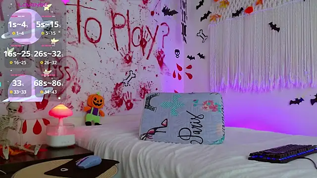 Snapshot of reaLISStic chatting on October 31, 4:30 pm reaLISStic online show from October 31, 4:30 pm