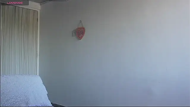 Snapshot of Muscle_King_Cum chatting on June 20, 1:14 pm Muscle King Cum online show from June 20, 1:14 pm