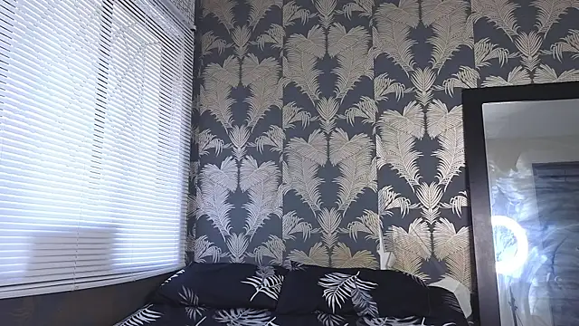 Snapshot of tatiana_big_ass_boobs chatting on February 17, 5:41 pm tatiana big ass boobs online show from February 17, 5:41 pm