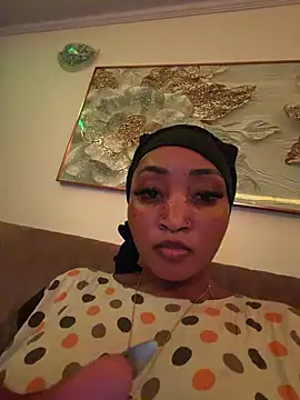 Snapshot of Candiey001 chatting on July 6, 7:05 pm Candiey001 online show from July 6, 7:05 pm