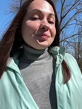 Snapshot of dreams4u chatting on March 22, 9:34 am dreams4u online show from March 22, 9:34 am