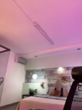 Emilia Bakerr online show from December 11, 6:20 pm