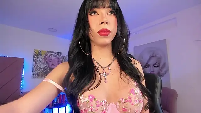 Snapshot of Marily_Daniela_ chatting on June 27, 2:38 am Marily Daniela online show from June 27, 2:38 am