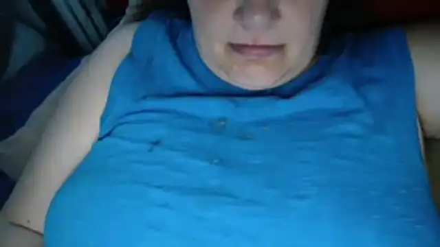 Snapshot of Lucinka1 chatting on April 16, 5:14 pm Lucinka1 online show from April 16, 5:14 pm